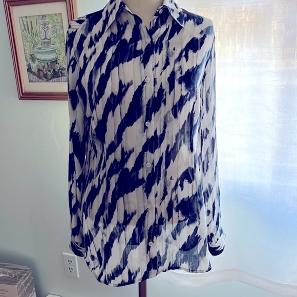 Cabi Woman’s Flowey Oversized Tunic Top size small - Picture 2 of 7